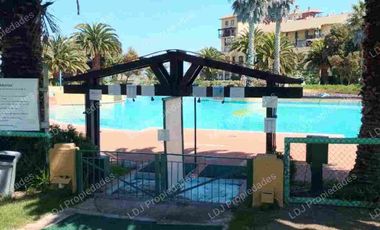 Venta de hermoso departamento en condominio Illimay