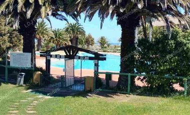 Venta de hermoso departamento en condominio Illimay