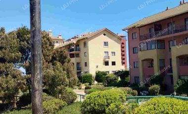 Venta de hermoso departamento en condominio Illimay