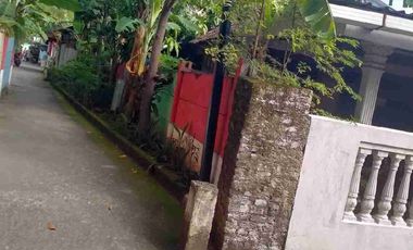 di jual rumah kampung