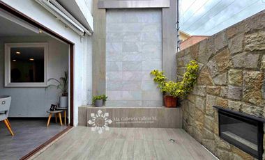 EN VENTA - MODERNA Y AMPLIA CASA DE 4 HABITACIONES