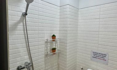 Dijual Cepat Kost Jembatan Lima, Lokasi Strategis, Total 20 Kamar