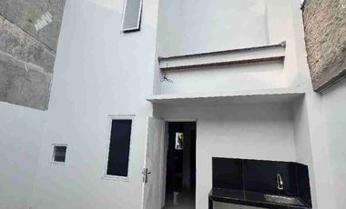 Jual cepat rumah baru 2 lantai harga murah depok margonda