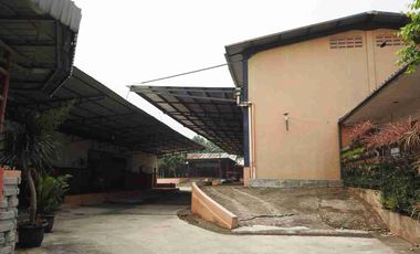 Dijual Gudang akses kontainer 40 ft LT 4335 LB 2627 di pinggir jl raya jatiasih dekat akses tol Joor