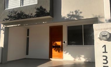 RENTA DE CASA AMUEBLADA EN MAYORAZGO SALIDA LEON SILAO