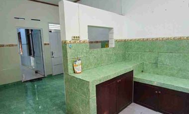 Rumah plus Kamar Kos dekat kampus AKFIS Colomadu Karanganyar