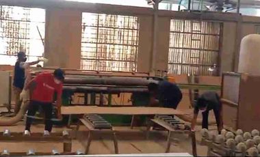 PABRIK PLYWOOD JOMBANG JAWA TIMUR