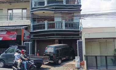 jual  murah villa  5 lantai  area  hotel di Songgokerto kota batu