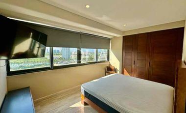 Se renta o vende  Departamento en Marina Condos Puerto Cancún