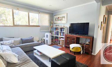 VENTA MODERNA LUMINOSA CASA EN COND. CHICUREO LOS INGLESES