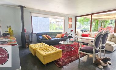 VENTA MODERNA LUMINOSA CASA EN COND. CHICUREO LOS INGLESES