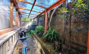 2 Amplias Casas en Villa del Rey $ 290.000.000.-