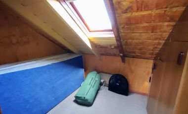 2 Amplias Casas en Villa del Rey $ 290.000.000.-