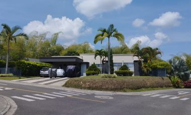 🌿 ESPECTACULAR CASA CAMPESTRE EN VENTA – PUEBLITO CAFETERO, PEREIRA 🏡✨