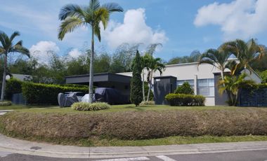 🌿 ESPECTACULAR CASA CAMPESTRE EN VENTA – PUEBLITO CAFETERO, PEREIRA 🏡✨