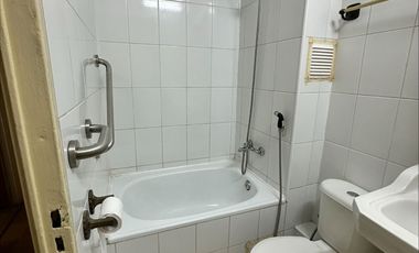 AMPLIO  DEPARTAMENTO  REMODELADO EN VILLA SANTA OLGA