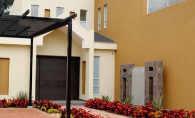 VENTA PERMUTA HERMOSA CASA ESTRENAR CONJUNTO RESIDENCIAL QUINTAS DEL MOLINO CAJICA CUNDINAMARCA