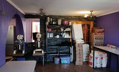 En Venta Casa Ampliada y Remodelada, Sector La Tortuga