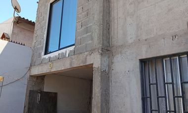En Venta Casa Ampliada y Remodelada, Sector La Tortuga