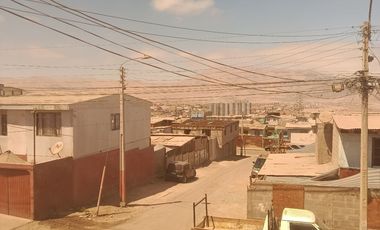 En Venta Casa Ampliada y Remodelada, Sector La Tortuga