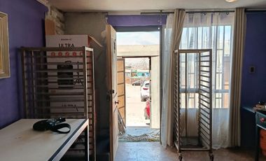 En Venta Casa Ampliada y Remodelada, Sector La Tortuga