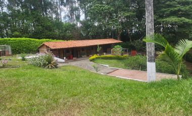 🏡 VENTA DE ESPECTACULAR CASAFINCA CAMPESTRE EN COMBIA – PEREIRA 🌿
