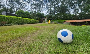 🏡 VENTA DE ESPECTACULAR CASAFINCA CAMPESTRE EN COMBIA – PEREIRA 🌿