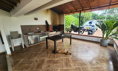 🏡 VENTA DE ESPECTACULAR CASAFINCA CAMPESTRE EN COMBIA – PEREIRA 🌿