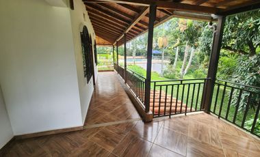 🏡 VENTA DE ESPECTACULAR CASAFINCA CAMPESTRE EN COMBIA – PEREIRA 🌿