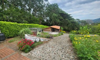 🏡 VENTA DE ESPECTACULAR CASAFINCA CAMPESTRE EN COMBIA – PEREIRA 🌿