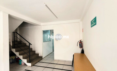 Edificio Ejecutivo con Oficinas Equipadas y Roof Garden Potencial Adolfo Lope Mateos no. 48  — Oportunidad Única