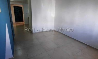 Casa en Venta en El Laurel, Coacalco  de Berrioazabal