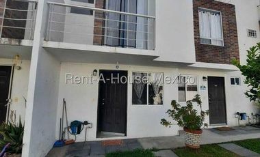Casa en Venta en El Laurel, Coacalco  de Berrioazabal