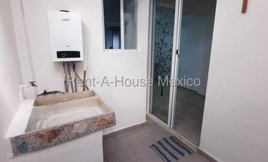 Casa en Venta en El Laurel, Coacalco  de Berrioazabal