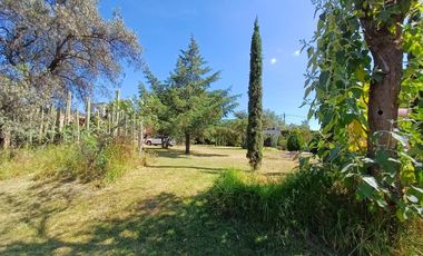 Casa con gran terreno en venta en Tepetlaoxtoc de Hidalgo Estado de Mexico