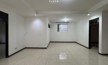 disewakan rumah cocok untuk kantor lokasi kemang ampera