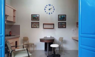 Rumah Cantik, Fully furnished, di Jln. Anggrek Neli Murni Raya