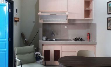 Rumah Cantik, Fully furnished, di Jln. Anggrek Neli Murni Raya