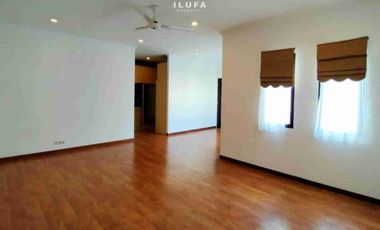 dijual dan disewakan rumah bagus modern 6br lokasi strategis kemang