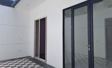 Disewakan Murah Rumah  Minimalis Modern Grand Harvest Kebraon