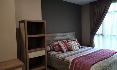 Apartement Central Park 3BR Furnished Bagus