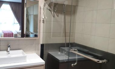 Apartement Central Park 3BR Furnished Bagus