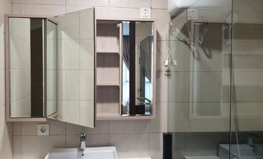 Apartement Central Park 3BR Furnished Bagus