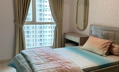 Apartement Central Park 3BR Furnished Bagus