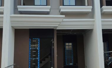 Rumah disewakan di RW 02, Keputih, Sukolilo, Surabaya, Jawa Timur