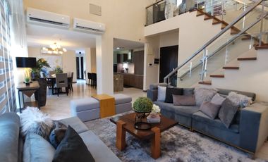 FOR LEASE RESIDENTIAL CONDO - 8H C1 St. Moritz