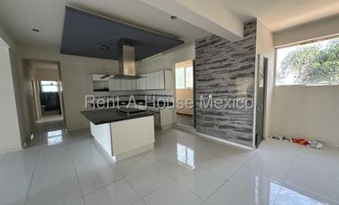 Cañadas del Lago, Departamento en Venta dentro de Cañadas del Lago, con amenidades. FVR