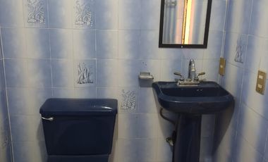 Venta de Casa en Oblatos Remodelada, 3 Recámaras, Estudio y Cerca de Plaza Oblatos