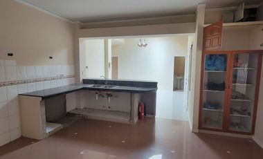 EN ALQUILER | Estratégica Casa Esquinera – El Tornero, Sector UESS, Vía Samborondón