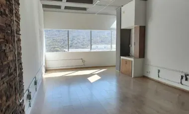 RENTA DE Oficina en Q7001 en centro sur Querétaro $16,186 + mas IVA cerca de la carretera MEXICO -QRO UBICACIÓN IDEAL